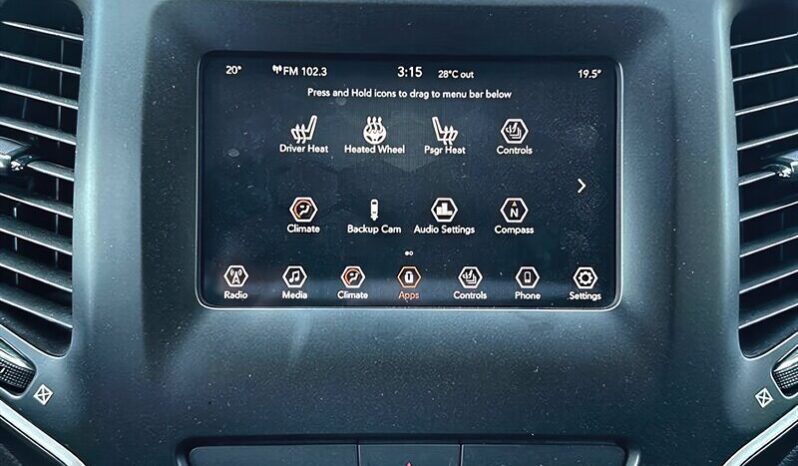 
								2019 Jeep Cherokee North full									