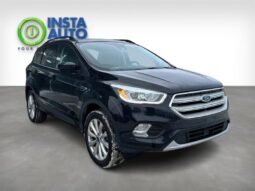 
										2019 Ford Escape SEL full									