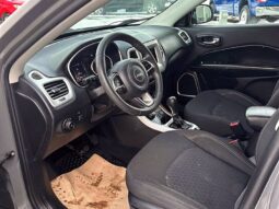 
										2019 Jeep Compass Upland full									
