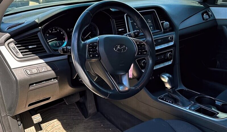 
								2018 Hyundai SONATA SE full									