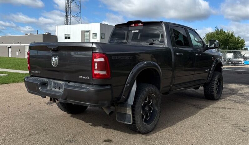 
								2022 RAM 2500 Laramie Sport Lifted Diesel full									