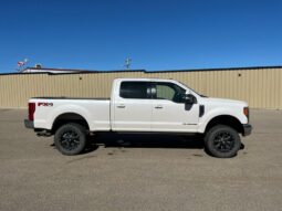 
										2018 Ford F-250 Lariat FX4 Diesel full									
