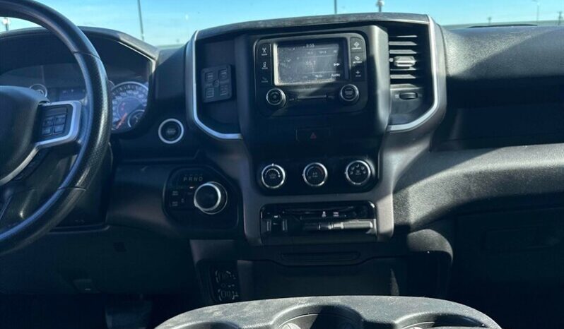 
								2020 RAM 2500 Big Horn full									