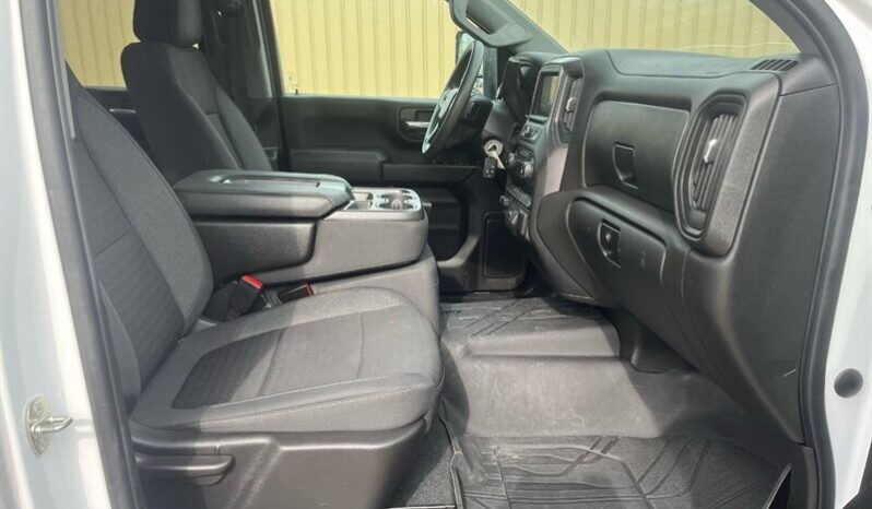 
								2023 Chevrolet Silverado 2500 Custom Diesel full									