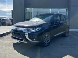 2020 Mitsubishi Outlander ES
