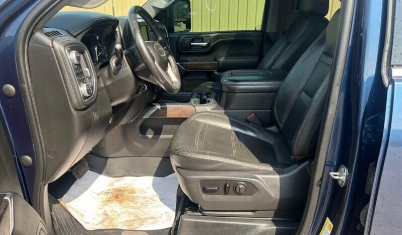 
								2020 GMC Sierra 2500 Denali Diesel full									