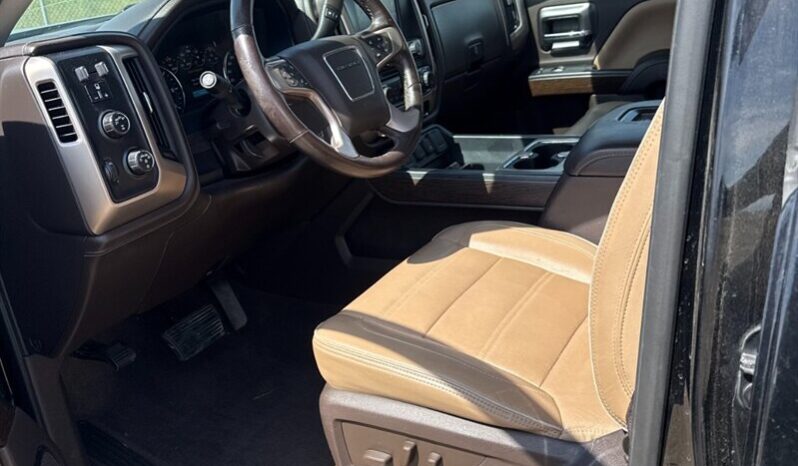 
								2018 GMC Sierra 1500 Denali full									