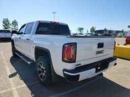 
										2018 GMC Sierra 1500 SLT full									