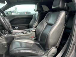 
										2017 Dodge Challenger SXT Plus full									