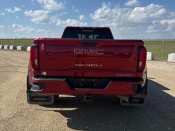 
										2023 GMC Sierra 3500 Denali full									