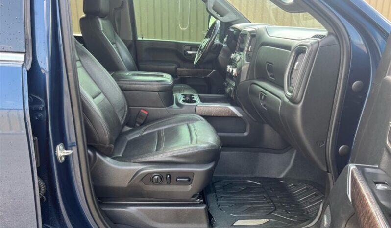 
								2020 GMC Sierra 2500 Denali Diesel full									