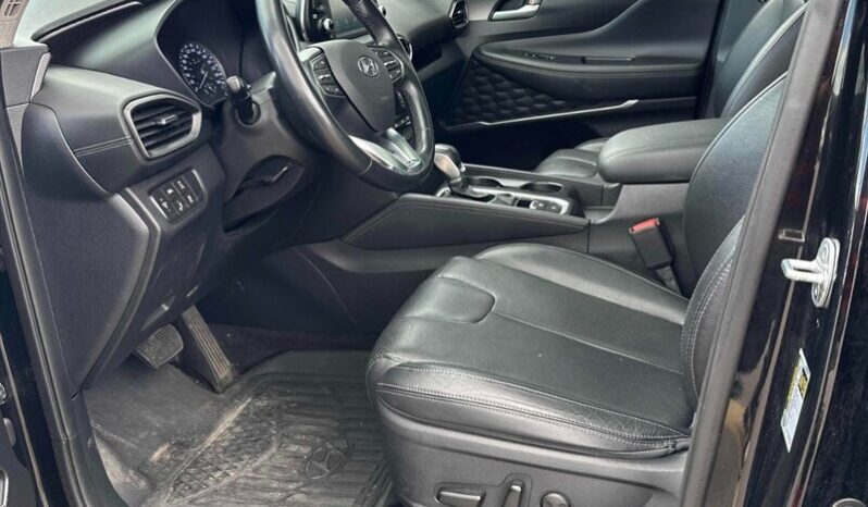 
								2020 Hyundai Santa Fe Preferred 2.4L full									