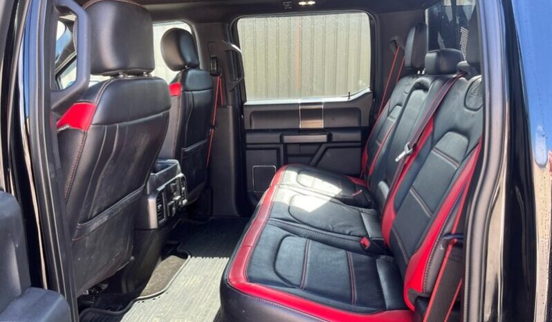 
								2018 Ford F-150 Lariat full									