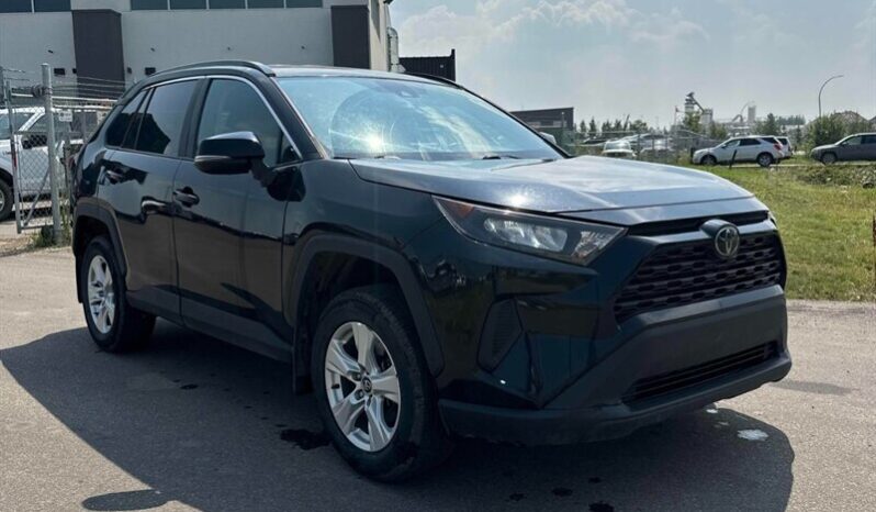 
								2019 Toyota RAV4 LE full									