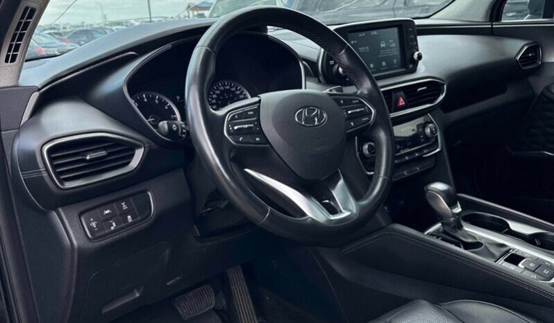 
								2020 Hyundai Santa Fe Preferred 2.4L full									