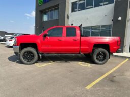 
										2018 Chevrolet Silverado 1500 LT full									