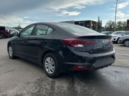 
										2020 Hyundai Elantra Essential full									