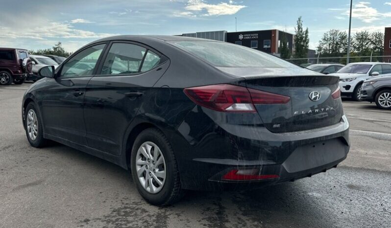 
								2020 Hyundai Elantra Essential full									