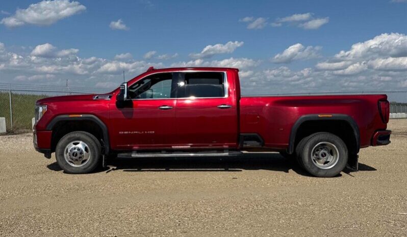 
								2023 GMC Sierra 3500 Denali full									