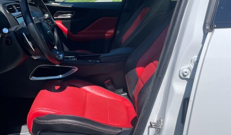 
								2019 Jaguar F-PACE 20d R-Sport full									