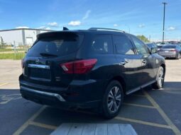 
										2020 Nissan Pathfinder SV Tech full									