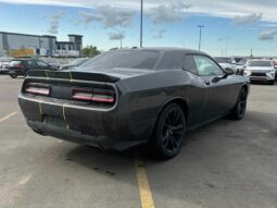 
										2017 Dodge Challenger SXT Plus full									