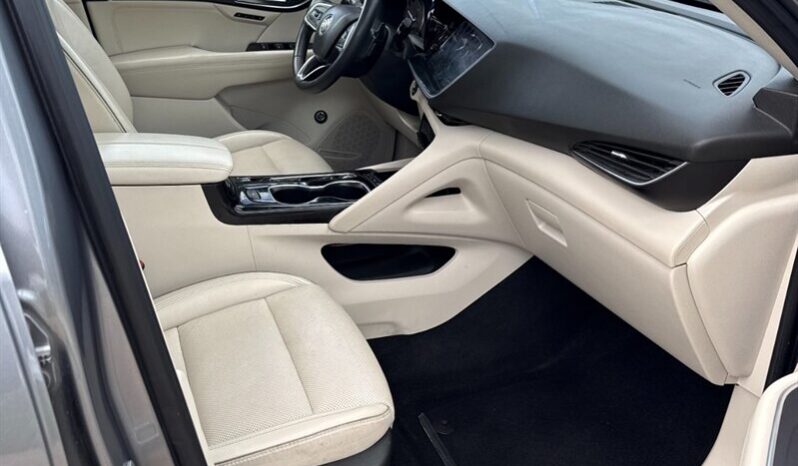 
								2021 Buick Envision Essence full									