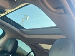 
										2017 Alfa Romeo Giulia Ti full									