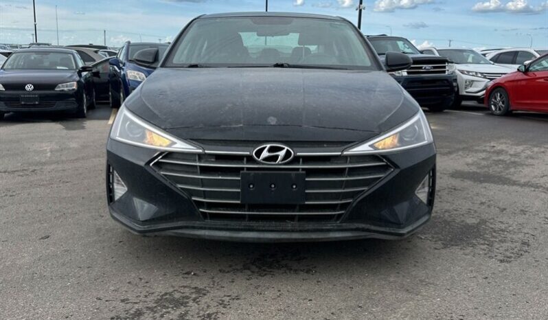 
								2020 Hyundai Elantra Essential full									