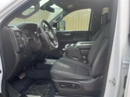 
										2023 Chevrolet Silverado 2500 Custom Diesel full									