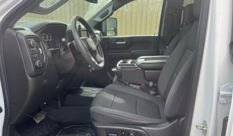 
								2023 Chevrolet Silverado 2500 Custom Diesel full									