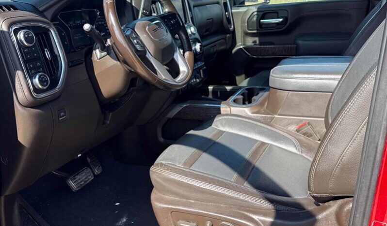 
								2023 GMC Sierra 3500 Denali full									