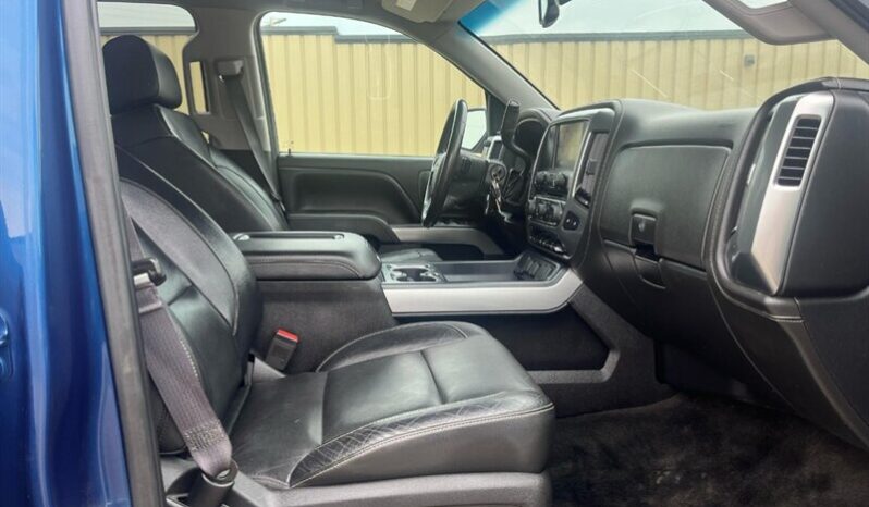 
								2017 Chevrolet Silverado 1500 LTZ Z71 full									