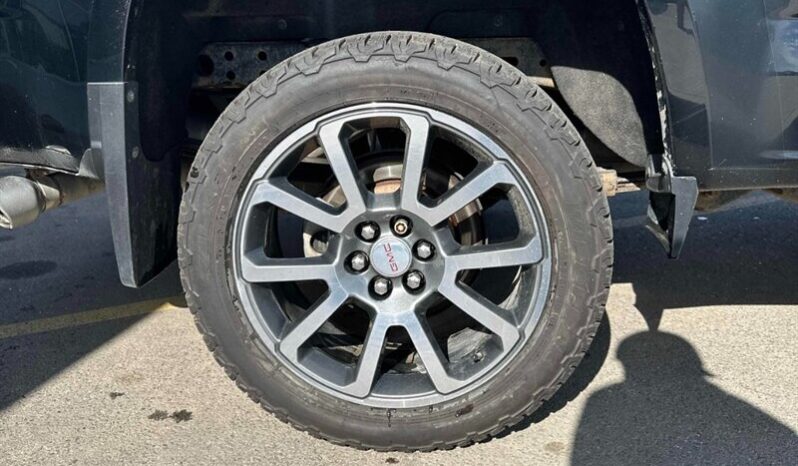 
								2019 GMC Canyon Denali full									