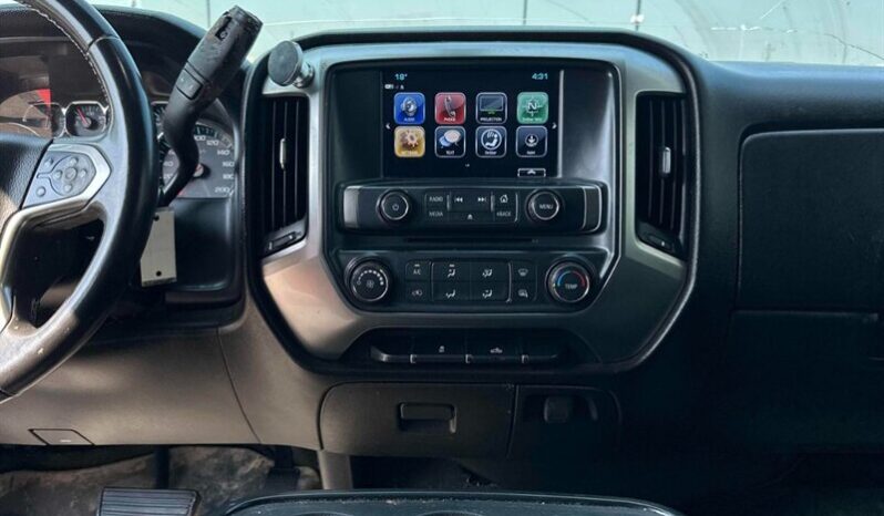 
								2018 Chevrolet Silverado 1500 LT full									