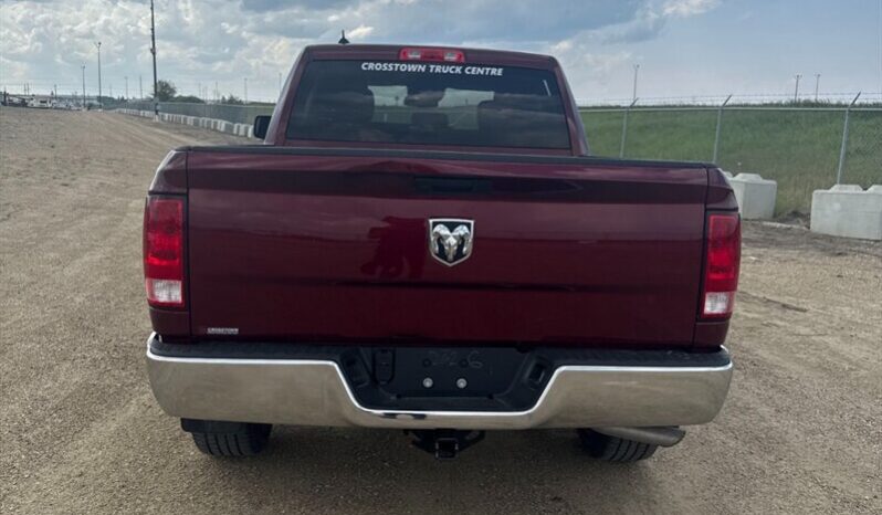 
								2023 RAM 1500 Classic Tradesman full									