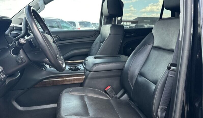 
								2017 Chevrolet Tahoe LT2 full									