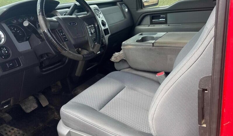 
								2014 Ford F-150 XLT full									