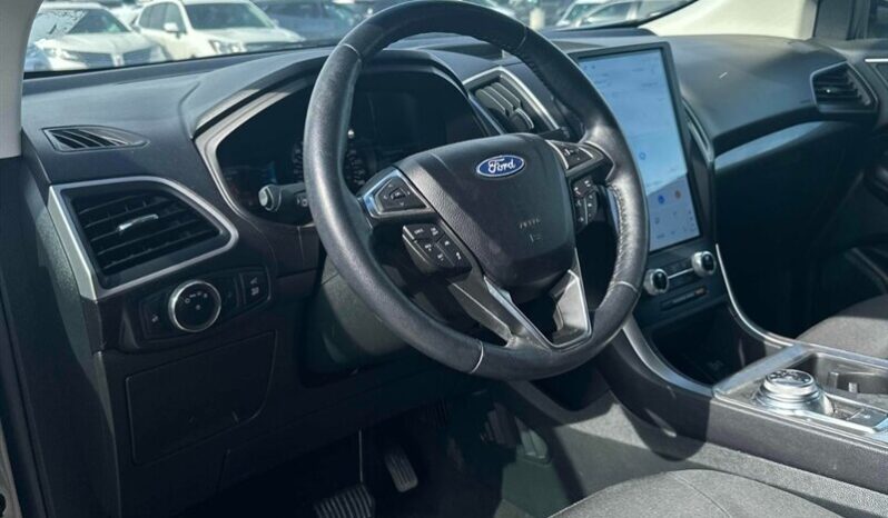 
								2023 Ford Edge SEL full									