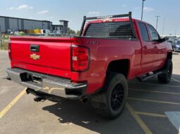 
										2018 Chevrolet Silverado 1500 LT full									