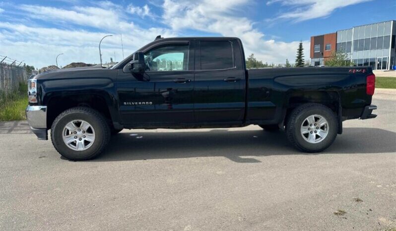 
								2018 Chevrolet Silverado 1500 LT full									