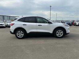 
										2021 Ford Escape S full									