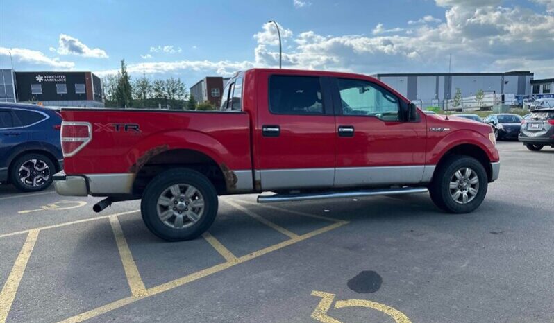 
								2011 Ford F-150 XLT full									