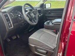 
										2023 RAM 1500 Classic Tradesman full									