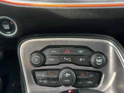 
										2017 Dodge Challenger SXT Plus full									