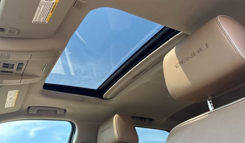 
								2018 GMC Sierra 1500 Denali full									
