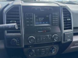 
										2017 Ford F-150 XLT full									