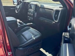 
										2023 GMC Sierra 3500 Denali full									