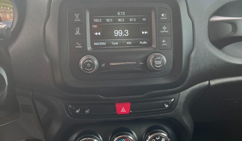 
								2016 Jeep Renegade Trailhawk full									