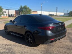 
										2017 Alfa Romeo Giulia Ti full									